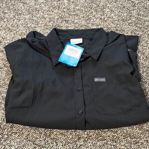 Columbia Women's Classic Black Button-Down Shirt